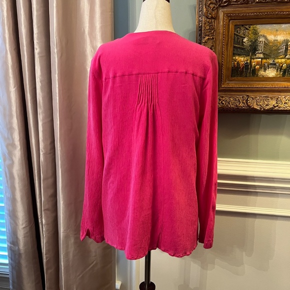 Vineyard Vines Crinkle Silk Blend Raspberry Pink Tunic Top Blouse Shirt LARGE - Picture 3 of 3